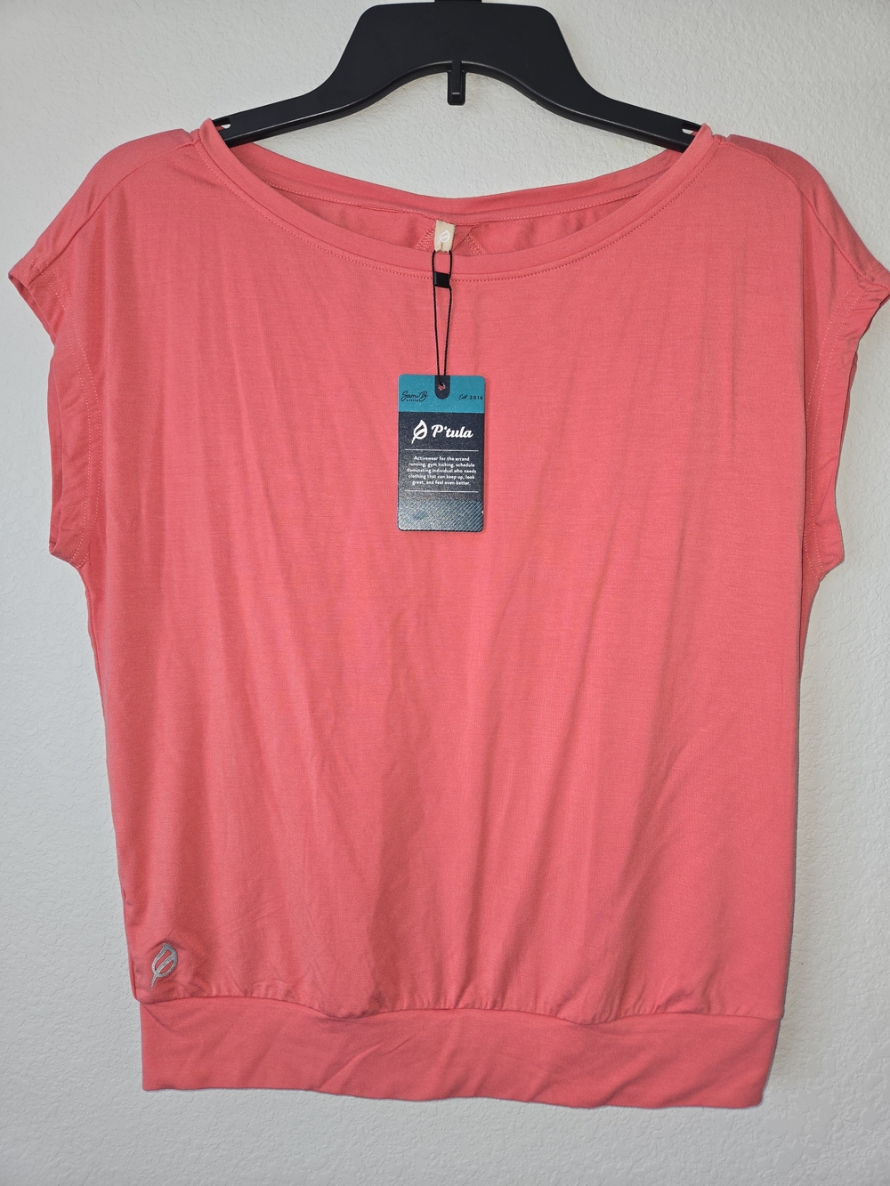 P'tula Coral Pink Boatneck Cap Sleeve Athletic Top XS